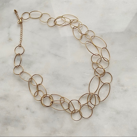 Oval and Round Open Link Gold Necklace - Picture 5 of 6